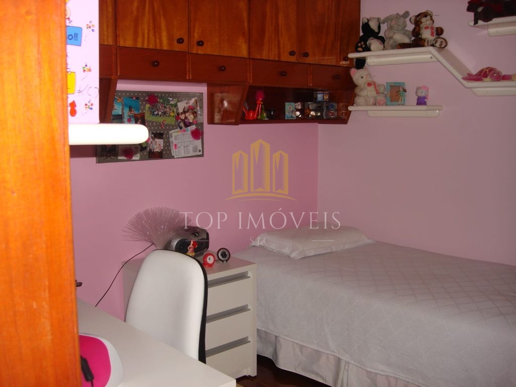 Casa no centro de Caçapava com 240 m² de construção, mais um terreno ao lado para fazer piscina, ........area gourmet, ....campinho .....