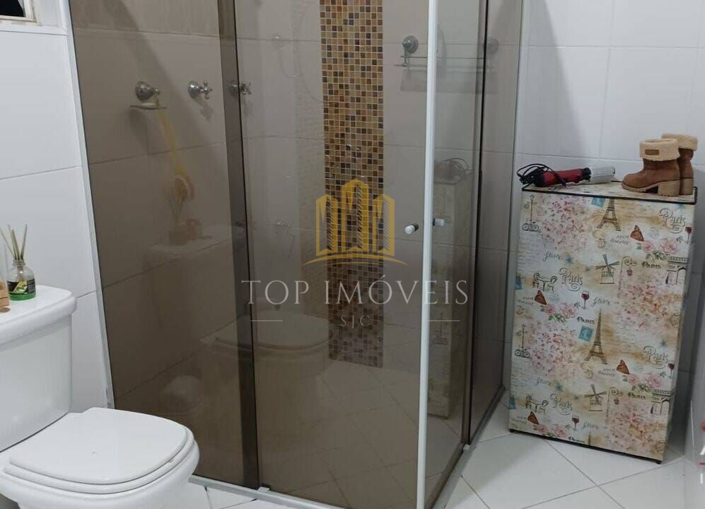 Excelente Casa no Jardim Valparaiba - localização, próximo a comércios variados.