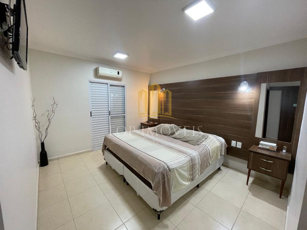 Casa à venda, 250 m² - Vista Linda - São José dos Campos/SP