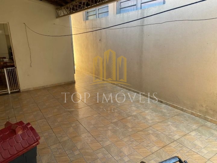 Ponto comercial no bosque dos eucaliptos em principal avenida - R$ 800.000,00
