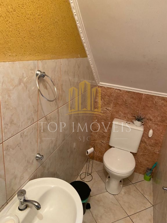 Sobrado com 2 quartos com Suite, - Parque Interlagos - São José dos Campos/SP