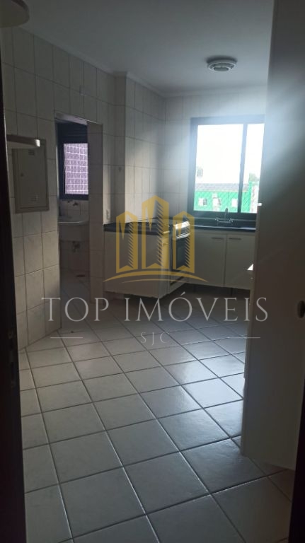 Ótimo apartamento muito bem localizado e vista panorâmica.