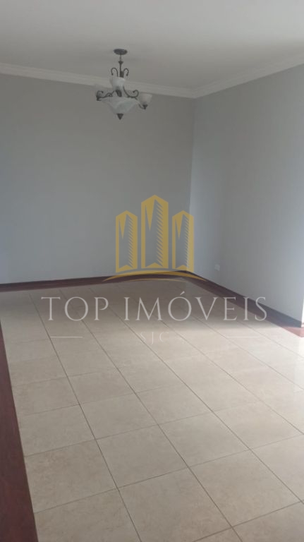 Ótimo apartamento muito bem localizado e vista panorâmica.