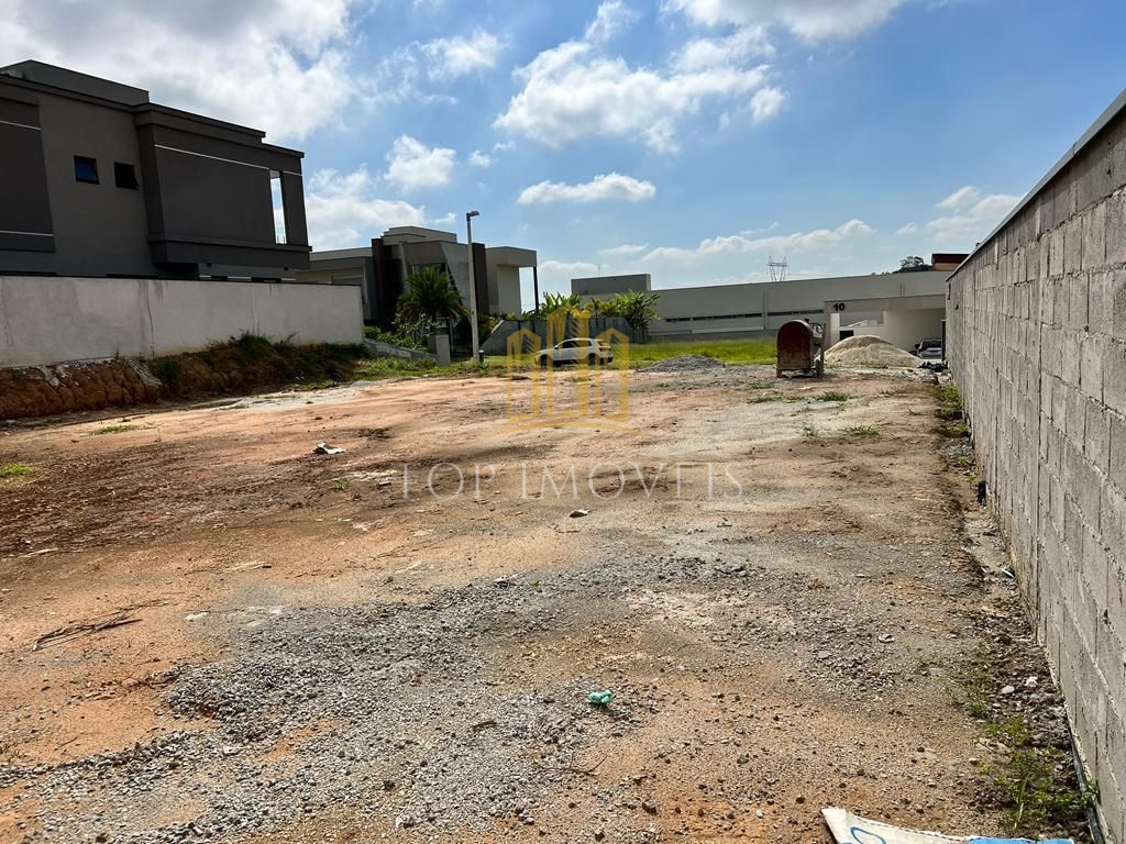 Terreno de 700m² no Reserva Paratehy Norte