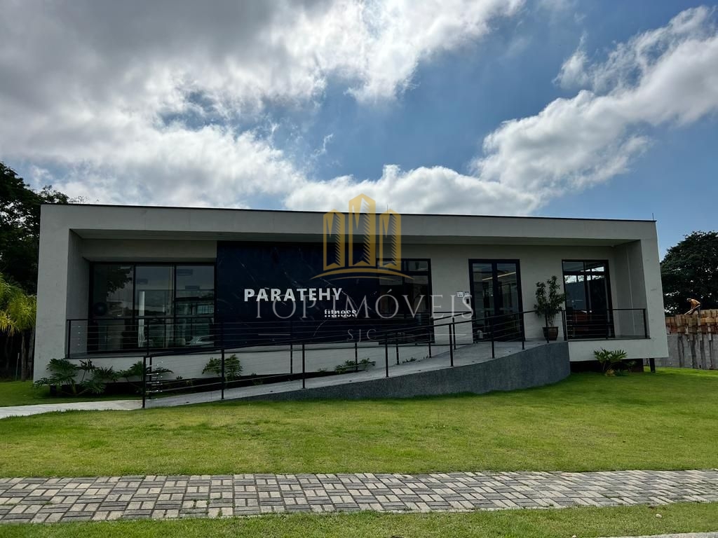 Terreno de 700m² no Reserva Paratehy Norte