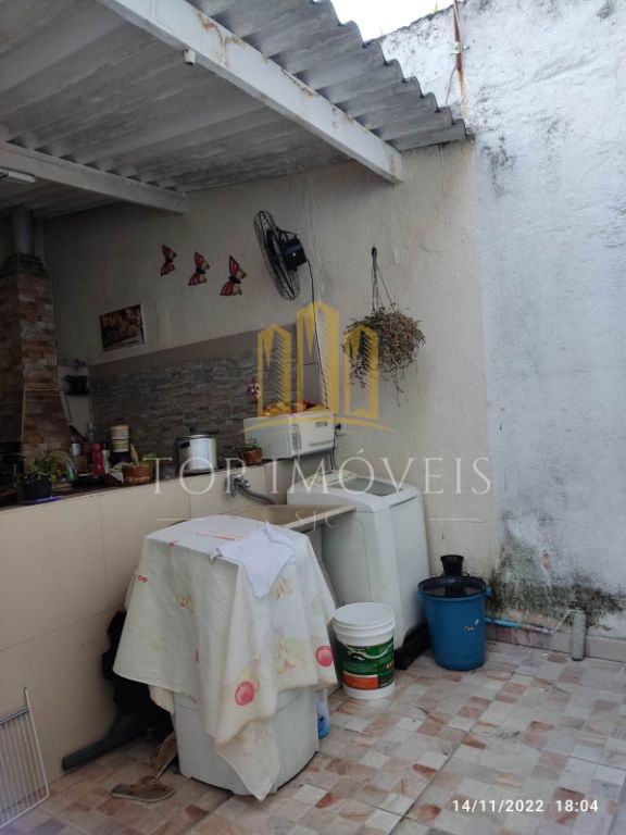 Belíssima casa no Eugênio de Melo