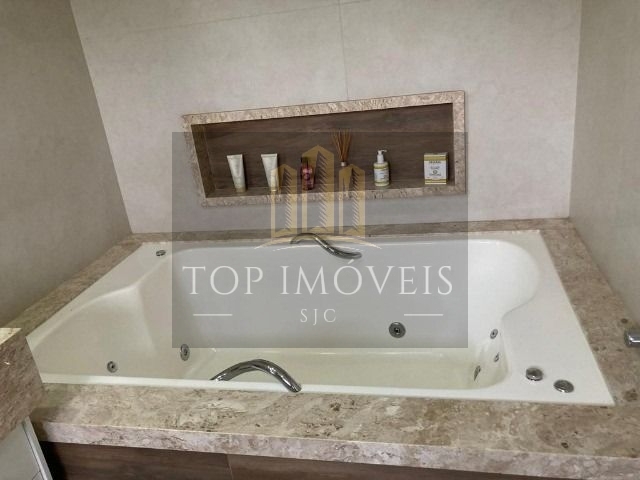 Ótimo sobrado com 4 dormitórios à venda, 269 m² por R$ 2.050.000,00 - Condomínio Monte Carlo - Caçapava/SP
