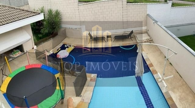 Ótimo sobrado com 4 dormitórios à venda, 269 m² por R$ 2.050.000,00 - Condomínio Monte Carlo - Caçapava/SP