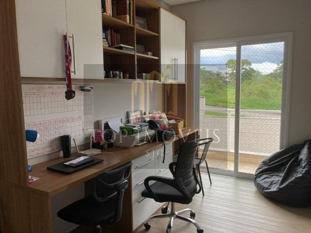 Ótimo sobrado com 4 dormitórios à venda, 269 m² por R$ 2.050.000,00 - Condomínio Monte Carlo - Caçapava/SP