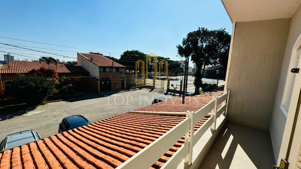 Casa Sobrado à Venda - 3 Quartos, Suíte, Ampla Área Social e Excelente Localização na Zona Sul de São José dos Campos