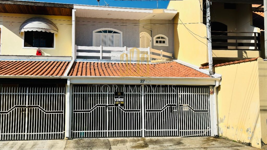 Casa Sobrado à Venda - 3 Quartos, Suíte, Ampla Área Social e Excelente Localização na Zona Sul de São José dos Campos
