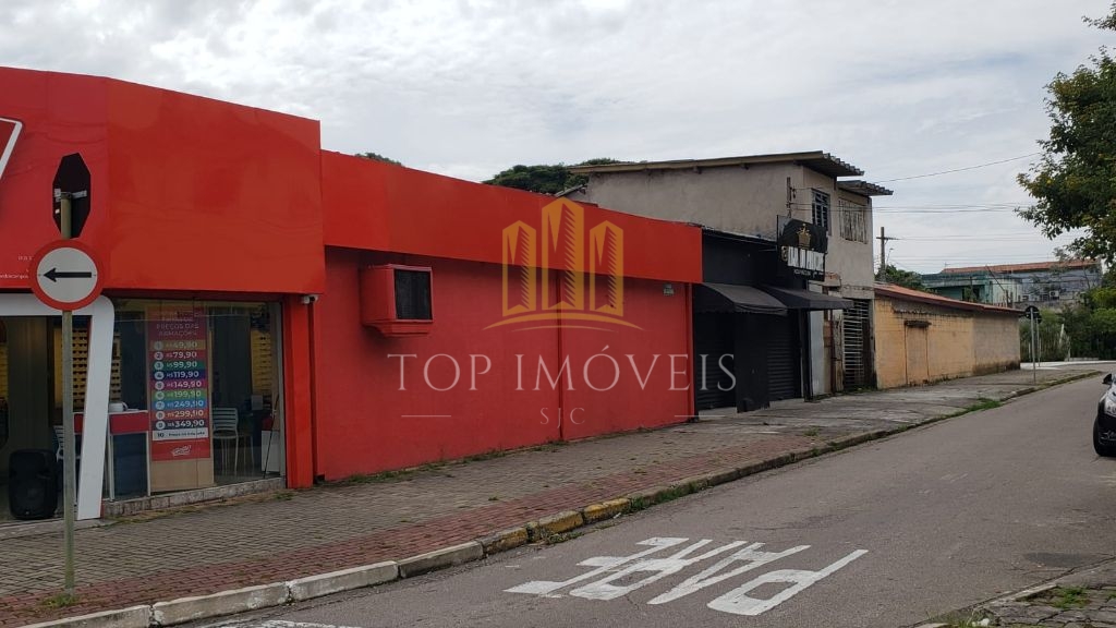 Ponto Comercial 482m2 de área útil na Avenida Andrômeda