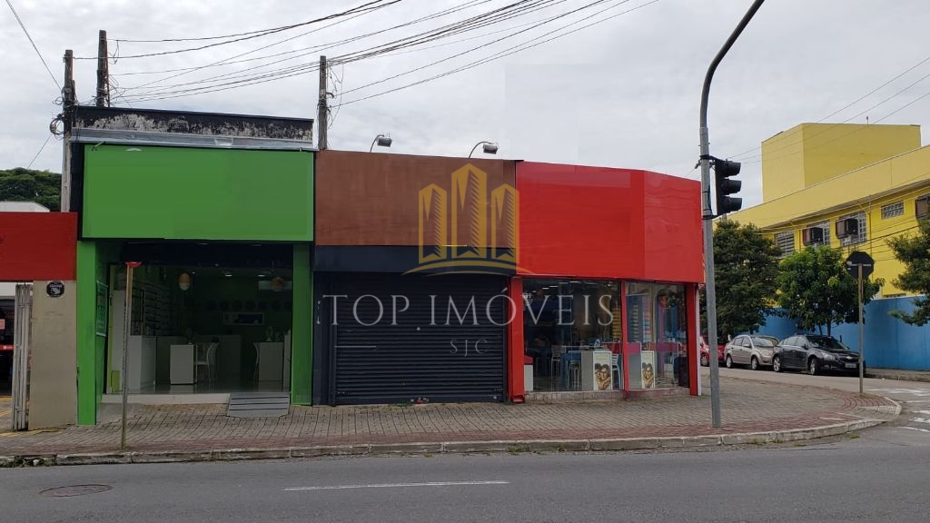 Ponto Comercial 482m2 de área útil na Avenida Andrômeda