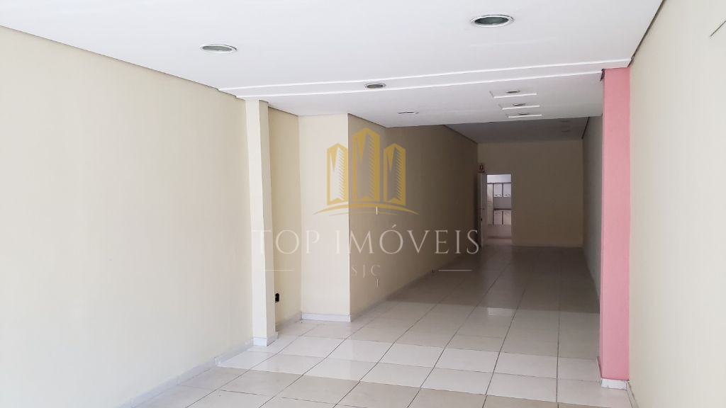 Ponto Comercial 482m2 de área útil na Avenida Andrômeda