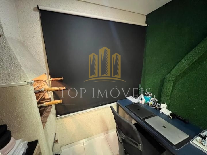 Lindo apartamento localizado no Parque Industrial com varanda gourmet repleto de planejados em frente a linha Verde
