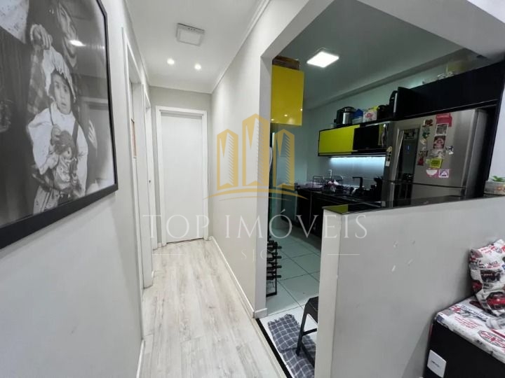 Lindo apartamento localizado no Parque Industrial com varanda gourmet repleto de planejados em frente a linha Verde