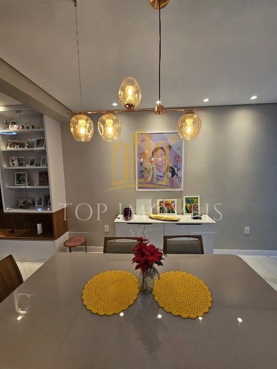 Casa Localizada no Jardim Santa Inês I com planejados 73.00 M²