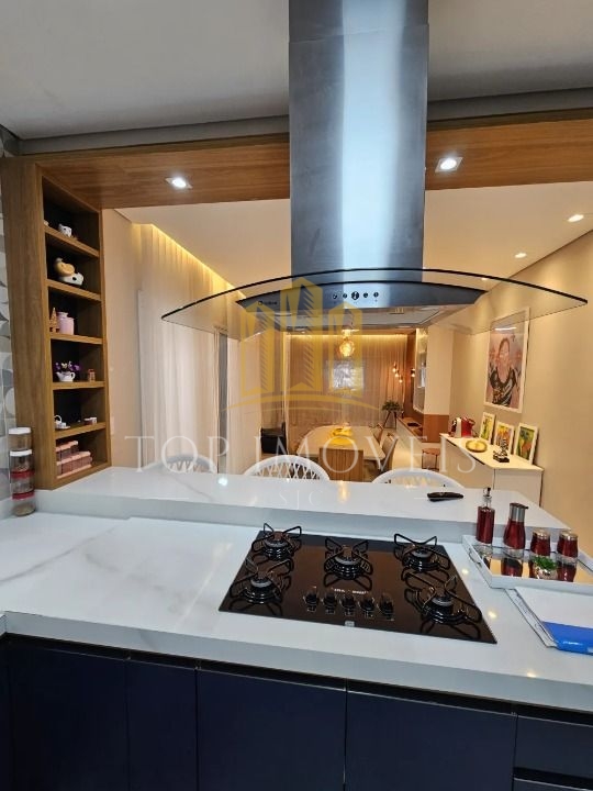 Casa Localizada no Jardim Santa Inês I com planejados 73.00 M²