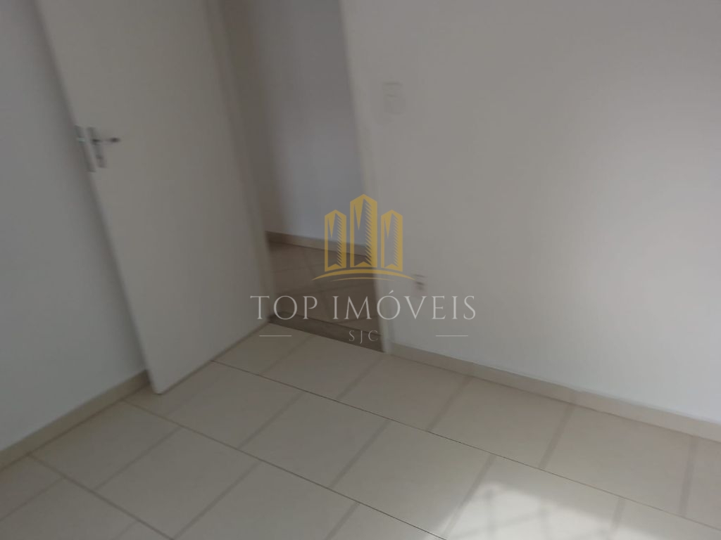 Excelente casa com3 dormitorios suite, no conjunto São Benedito, em otimo estado de conservação toda em porcelanato, aceita permuta por apartamento