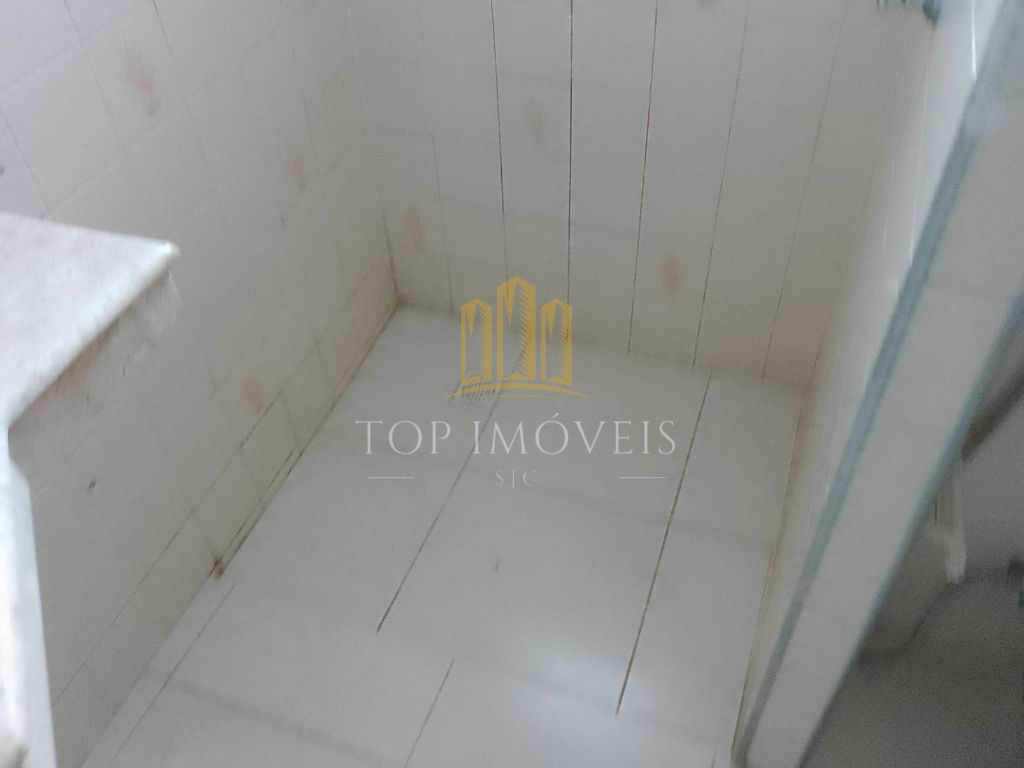 Excelente casa com3 dormitorios suite, no conjunto São Benedito, em otimo estado de conservação toda em porcelanato, aceita permuta por apartamento
