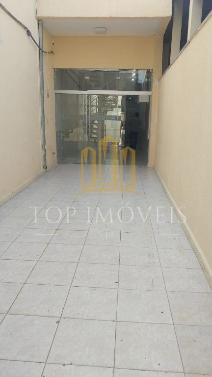 Galpão comercial com casa no fundo, zona sul
