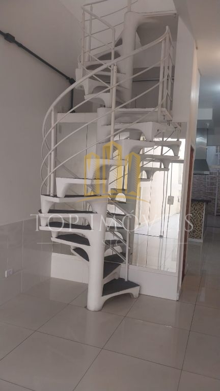 Galpão comercial com casa no fundo, zona sul