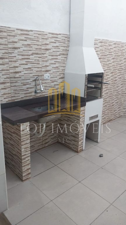 Galpão comercial com casa no fundo, zona sul