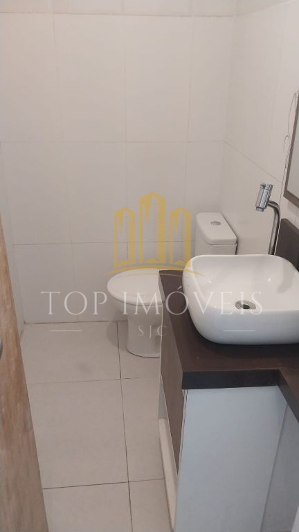 Galpão comercial com casa no fundo, zona sul