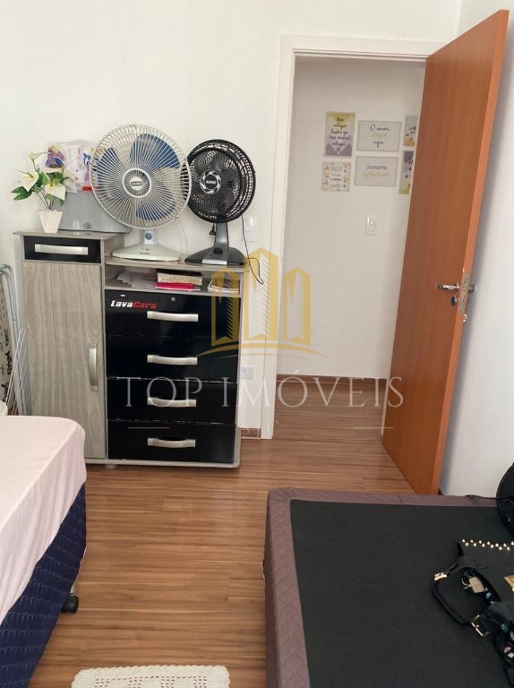 Lindo apartamento localizado na Regiao do Putim com 2 dormitorios e planejados novos