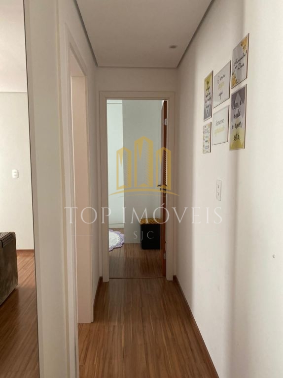 Lindo apartamento localizado na Regiao do Putim com 2 dormitorios e planejados novos