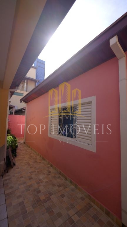 Casa Sobrado à Venda - 5 Quartos 2 Suítes, Excelente Localização na Zona Sul de São José dos Campos