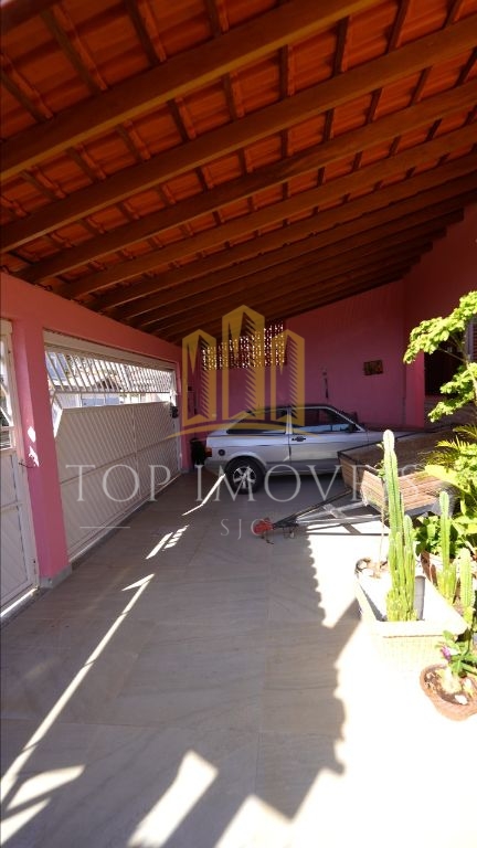 Casa Sobrado à Venda - 5 Quartos 2 Suítes, Excelente Localização na Zona Sul de São José dos Campos