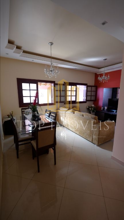 Casa Sobrado à Venda - 5 Quartos 2 Suítes, Excelente Localização na Zona Sul de São José dos Campos
