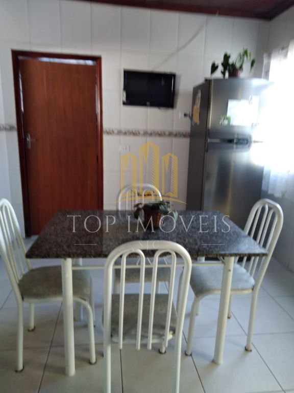 "Espaçosa casa de 3 dormitórios com suíte e varanda em Santana - Imperdível!"
