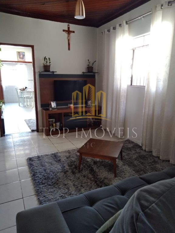 "Espaçosa casa de 3 dormitórios com suíte e varanda em Santana - Imperdível!"
