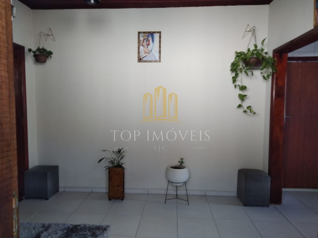 "Espaçosa casa de 3 dormitórios com suíte e varanda em Santana - Imperdível!"