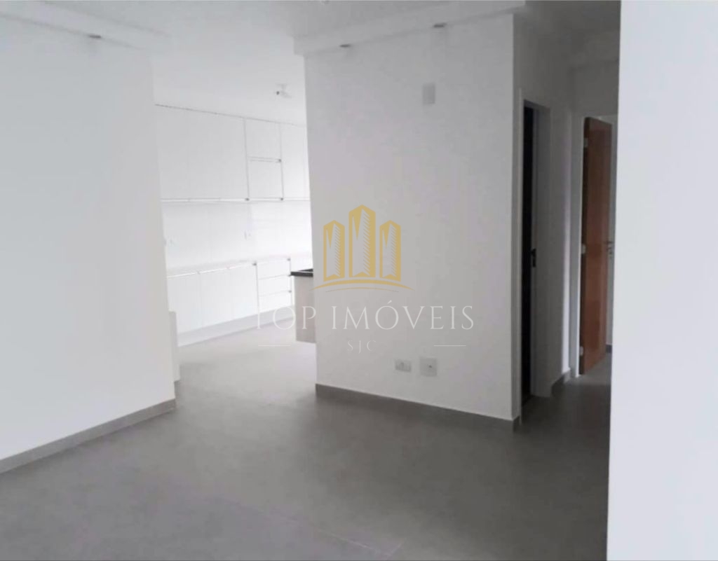 Apartamento, dois dormitórios com suíte, Jd. Aquárius.