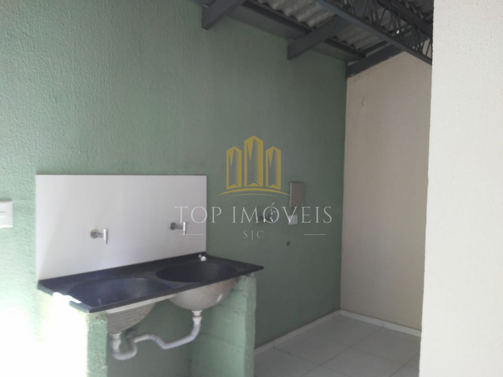 Casa na Zona Leste no jardim Pararanga