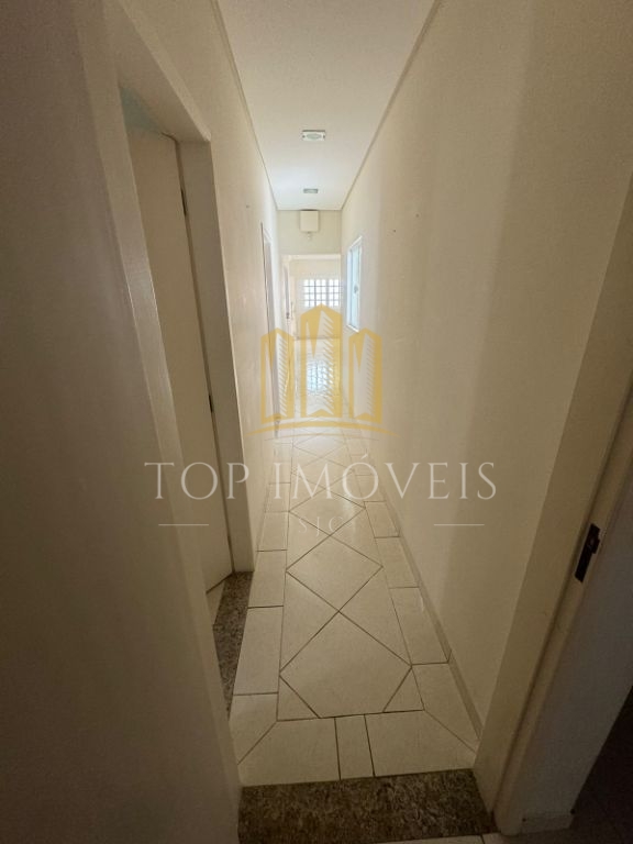Excelente casa com 3 dormitorios sendo 2 suites em Jacareí