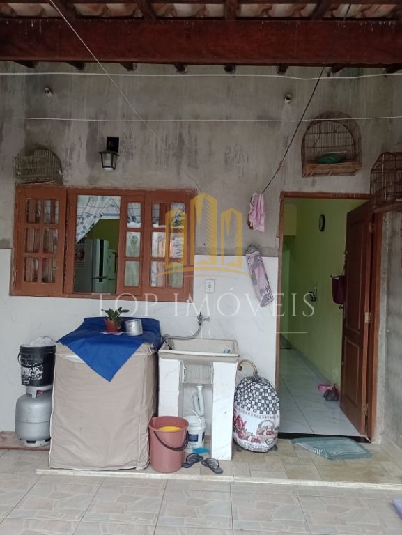 Sobrado no Jardim Santa Rosa: Duas Casas Independentes!