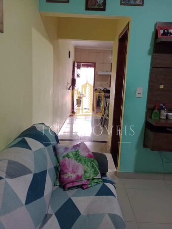 Sobrado no Jardim Santa Rosa: Duas Casas Independentes!