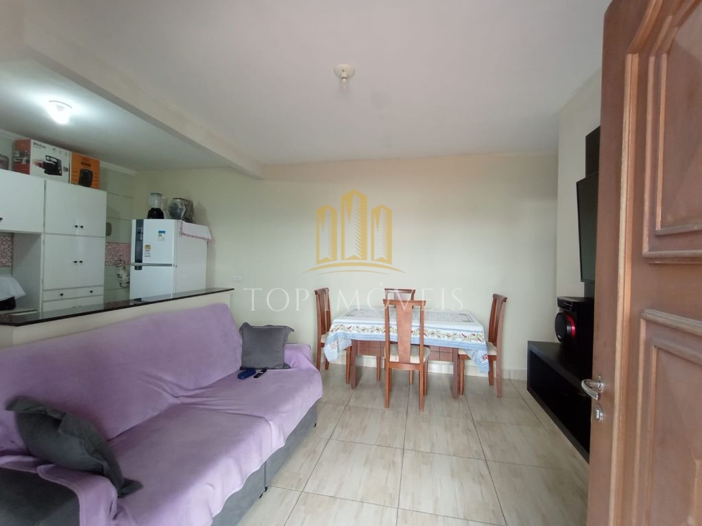 Sobrado no Jardim Santa Rosa: Duas Casas Independentes!