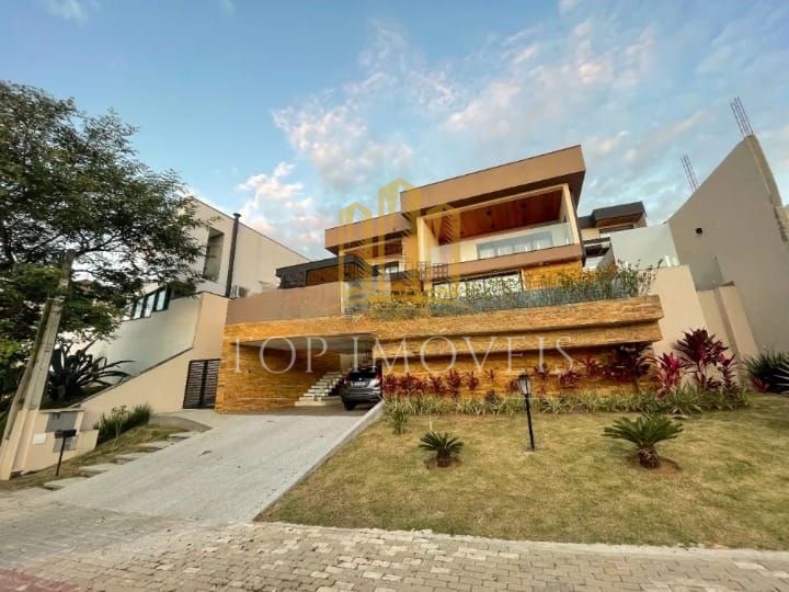 Casa Condomínio - Residencial Jaguary - Urbanova - 4 Suítes - 470m².