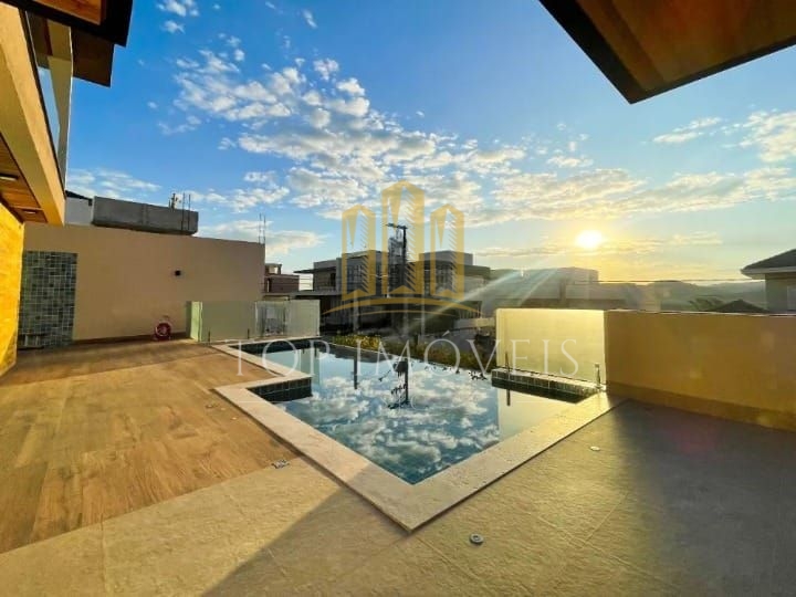 Casa Condomínio - Residencial Jaguary - Urbanova - 4 Suítes - 470m².