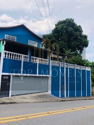 Excelente sobrado à venda, com 4 dormitórios, 180 m² por R$ 480.000,00 - Vila Paiva - São José dos Campos/SP