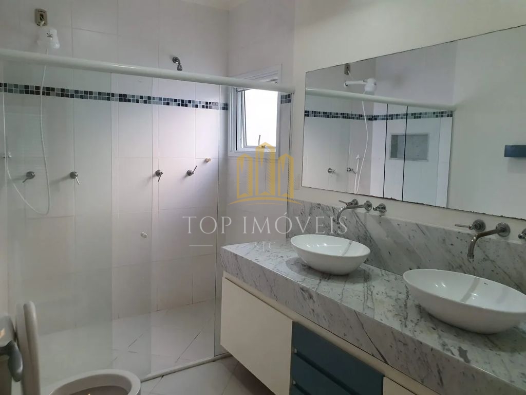 Luxuosa casa 4 suites no condominio Esplanada do sol