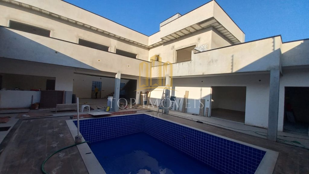 Sobrado Vila Branca 500 Mts com Piscina