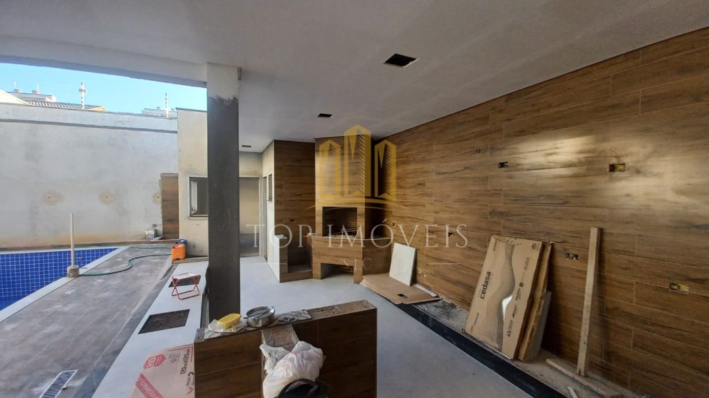 Sobrado Vila Branca 500 Mts com Piscina