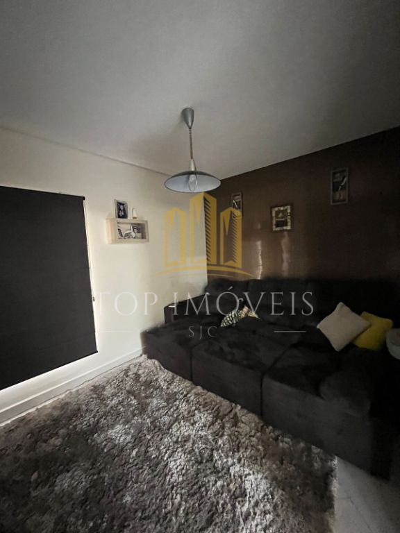 Excelente oportunidade! Vendo uma linda casa no bairro Vila Branca 1 em Jacareí-SP.