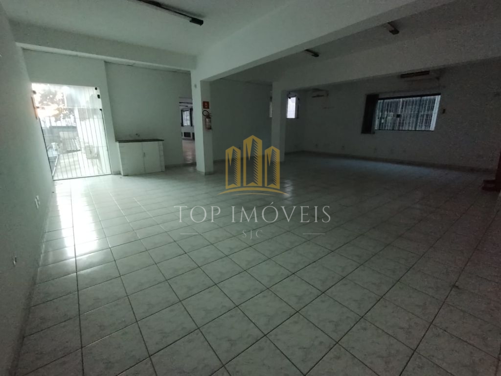 Oportunidade Imperdível: Sala Comercial Sobreloja!